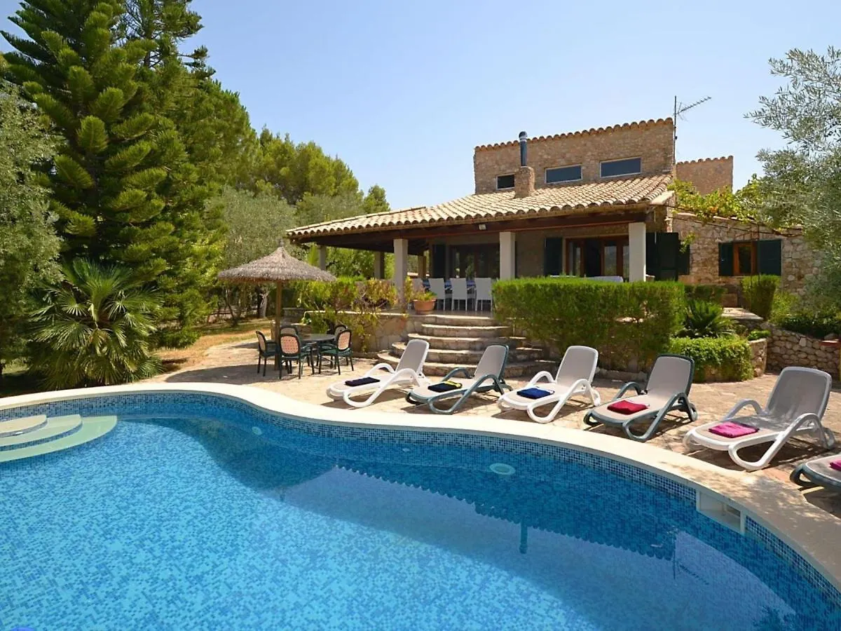kontakty Holiday Home Roura By Interhome